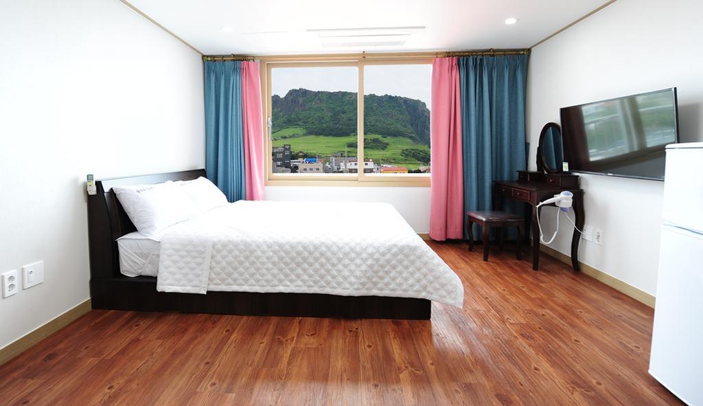 Seongsanpo Love Pension Seogwipo Dış mekan fotoğraf