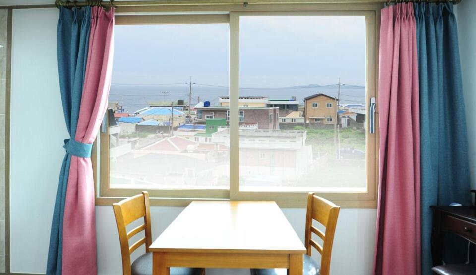Seongsanpo Love Pension Seogwipo Dış mekan fotoğraf